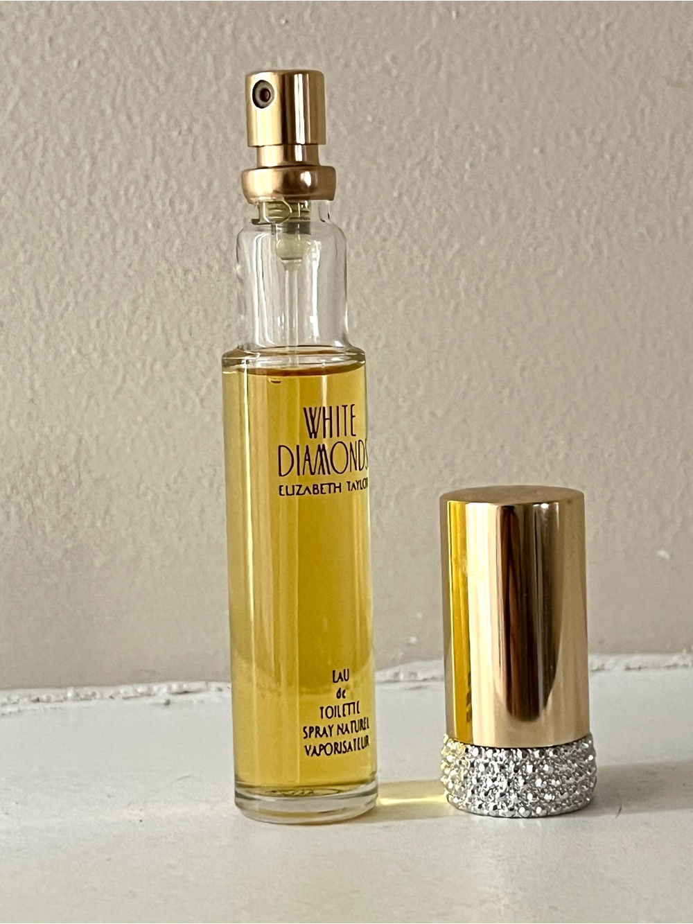 Elizabeth Taylor White Diamonds Eau de Toilette Spray 15ml 0.5oz New - Picture 4 of 5